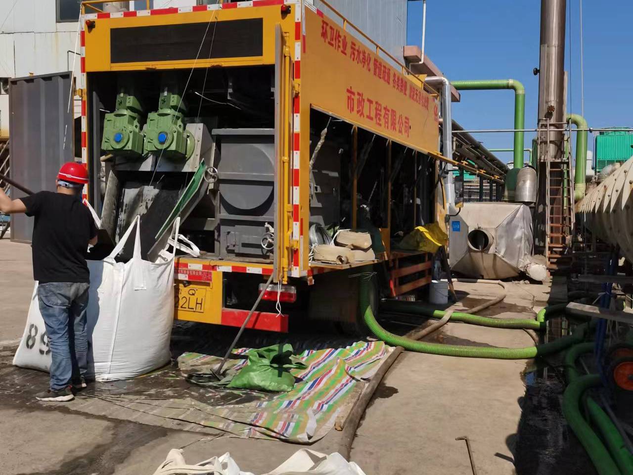 工布江达淤泥压干处理