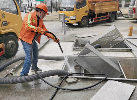 工布江达隔油池清理